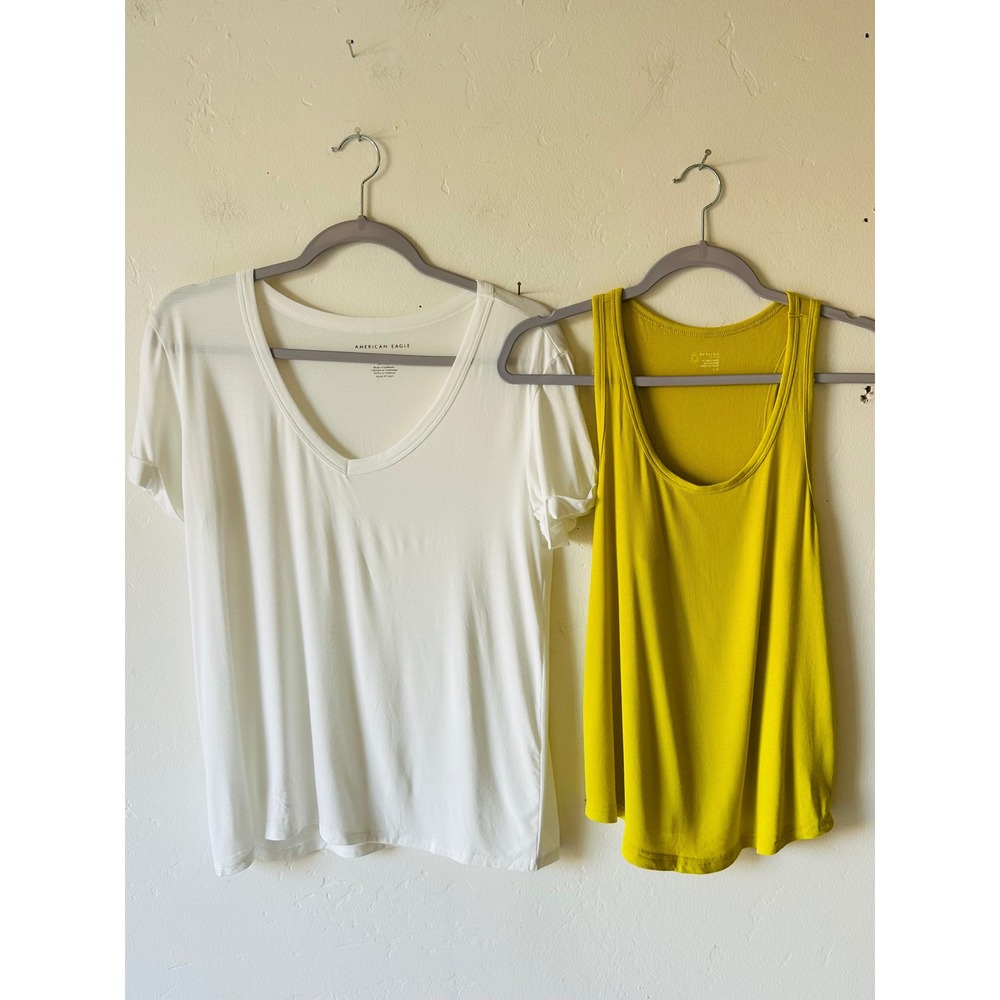 Two Pack American Eagle Soft & Sexy V-Neck Tee Aerie Ribbed Tank Top Size Small